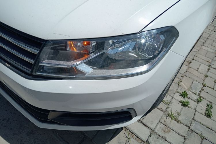 大众 桑塔纳 2016款 1.6L 手动风尚版车身外观36