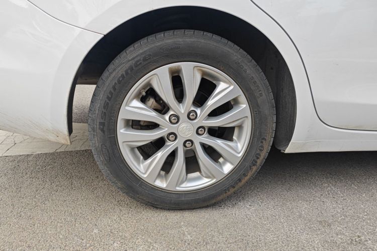 别克 英朗 2018款 15T 手动精英型 国V车身外观6008