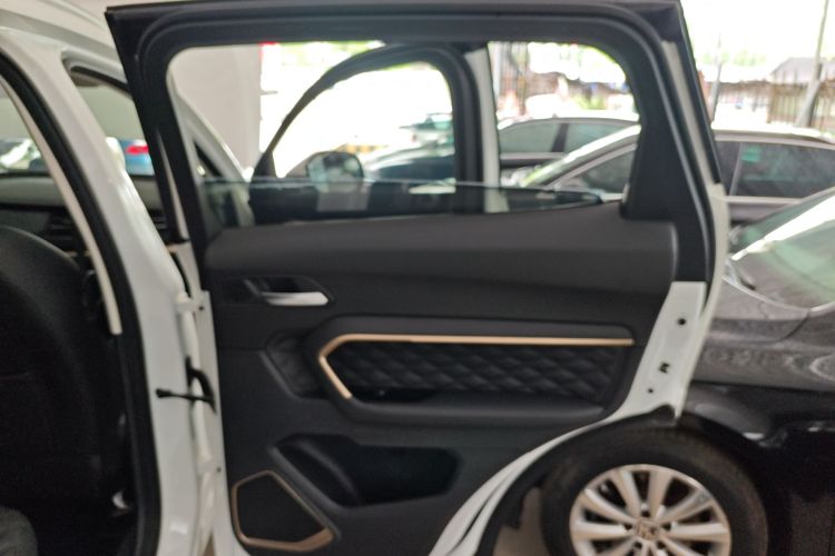 哈弗H6 2020款 1.5GDIT 自动铂金都市版中控内饰45