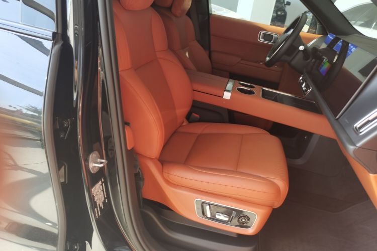 理想汽车 理想L9 2022款 Max局部细节41