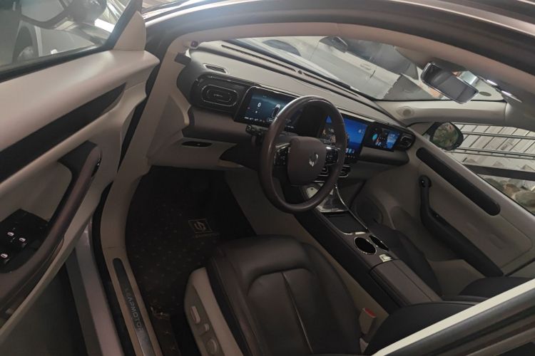 零跑汽车 零跑C11 2023款 增程 285智享版中控内饰7003