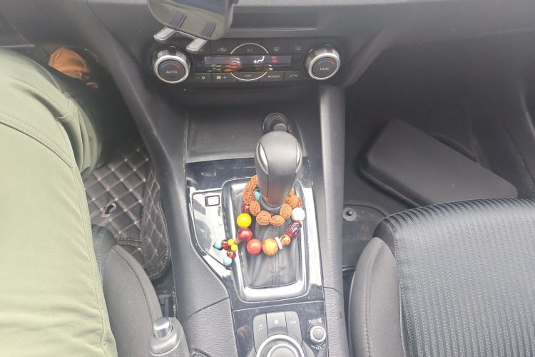 马自达3 昂克赛拉 2016款 三厢 1.5L 自动豪华型中控内饰18