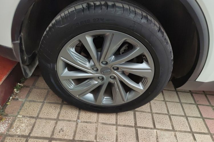 吉利汽车 嘉际 2021款 1.8TD DCT豪华型车身外观6008