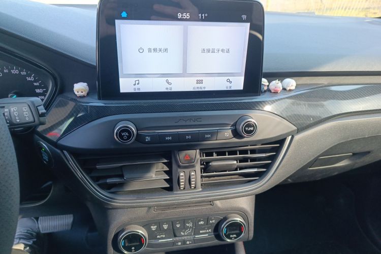 福特 福克斯 2020款 两厢 EcoBoost 180 自动ST Line局部细节16