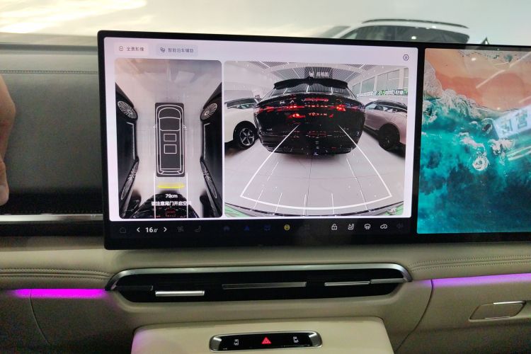 岚图汽车 岚图梦想家 2025款 PHEV 四驱尊贵鲲鹏版局部细节16