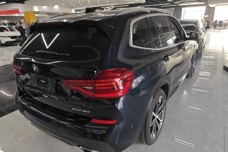 宝马X3 2021款 xDrive30i 领先型 M运动套装车身外观7