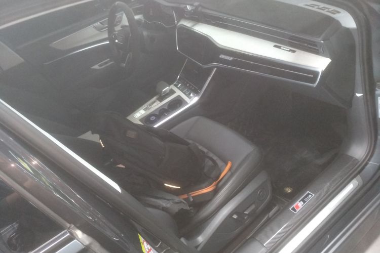 奥迪A6(进口) 2023款 allroad quattro 55 TFSI 尊享越野型局部细节41