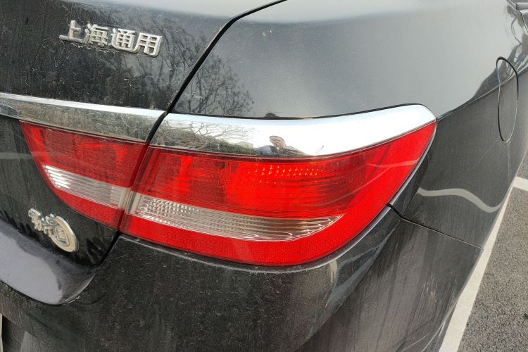 别克 英朗 2013款 GT 1.6L 手动进取版车身外观9