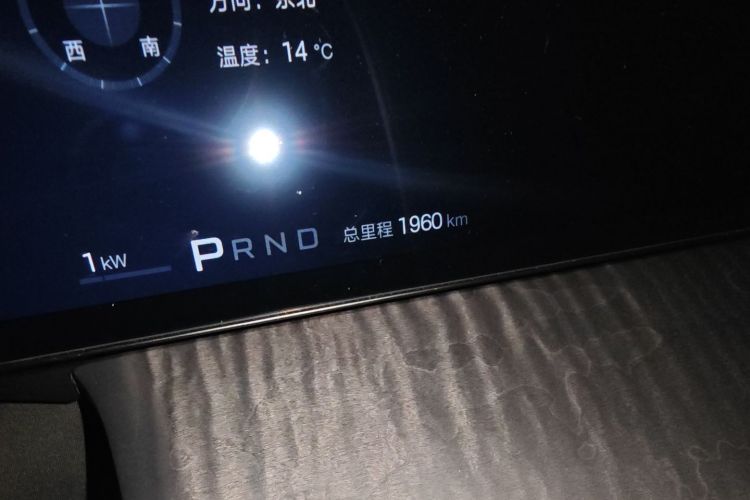 仰望U7 2025款 EV 五座豪华版中控内饰15