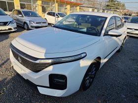 宝骏RC-5 2020款 1.5L 手动智耀豪华型