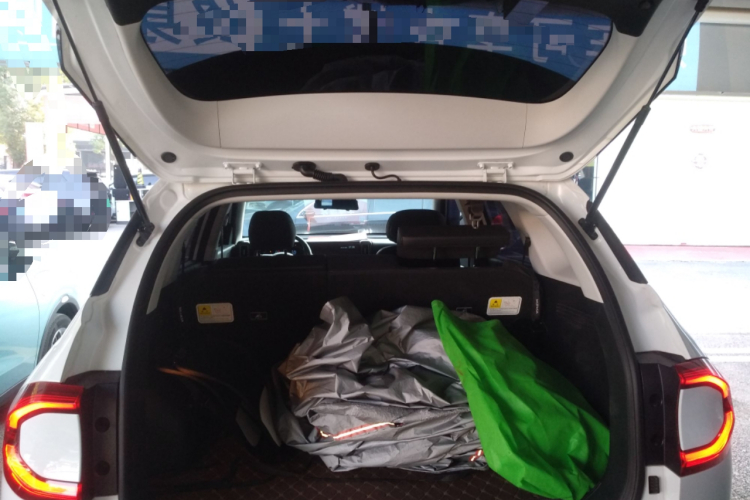 北京现代ix35 2023款 沐飒 2.0L 豪华版DLX机舱底盘23