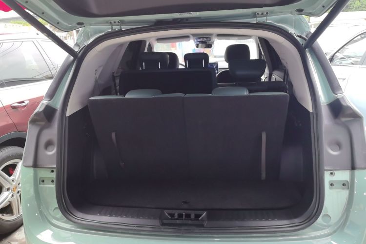 捷途山海L9 2024款 1.5TD 2DHT Max 7座机舱底盘23