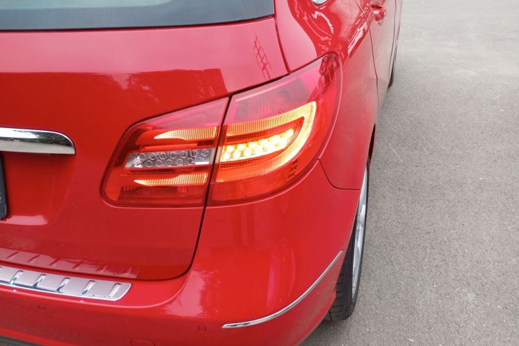 奔驰B级 2012款 B 200车身外观6006