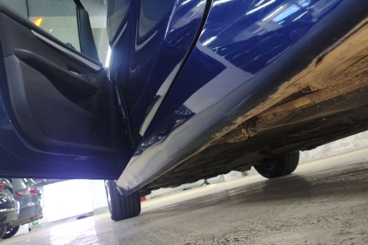 宝马2系多功能旅行车 2015款 218i 领先型局部细节9002