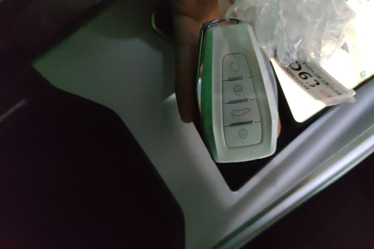 吉利汽车 星瑞 2025款 东方曜 1.5TD 扶摇版中控内饰7001