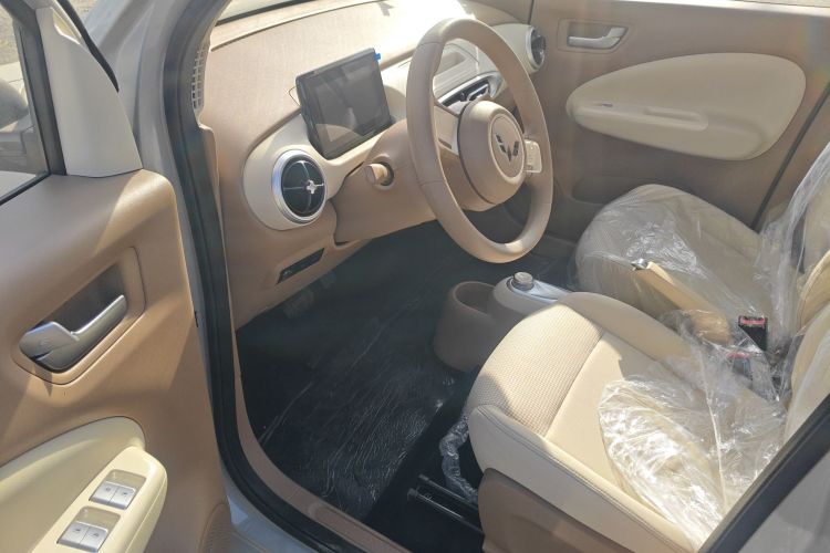 五菱汽车 宏光MINIEV 2025款 四门版 进阶款中控内饰20