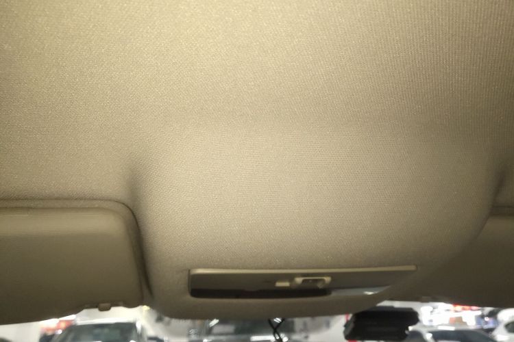 大众 Polo 2016款 1.4L 手动风尚型中控内饰22