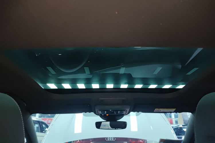 大众 高尔夫 2023款 改款 280TSI DSG R-Line局部细节22