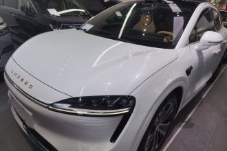 鸿蒙智行 智界R7 2024款 纯电 736km UItra