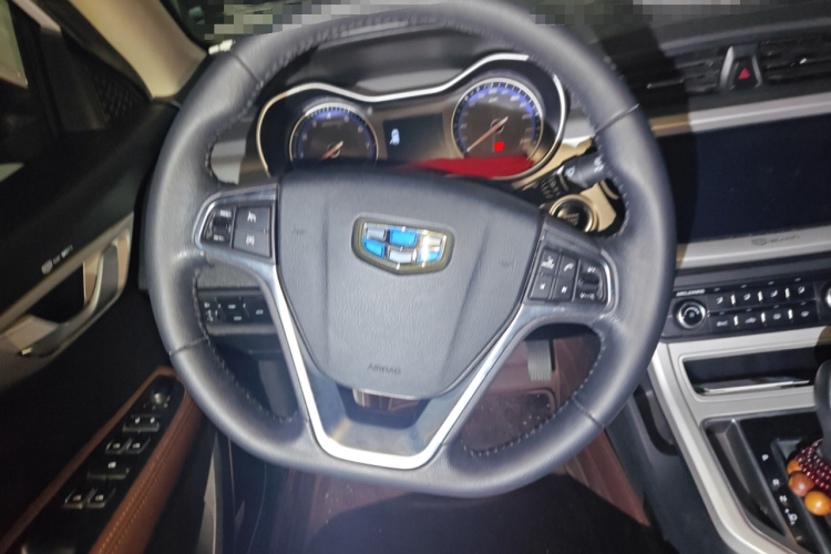 吉利汽车 远景 2018款 1.5L 自动尊贵型中控内饰13