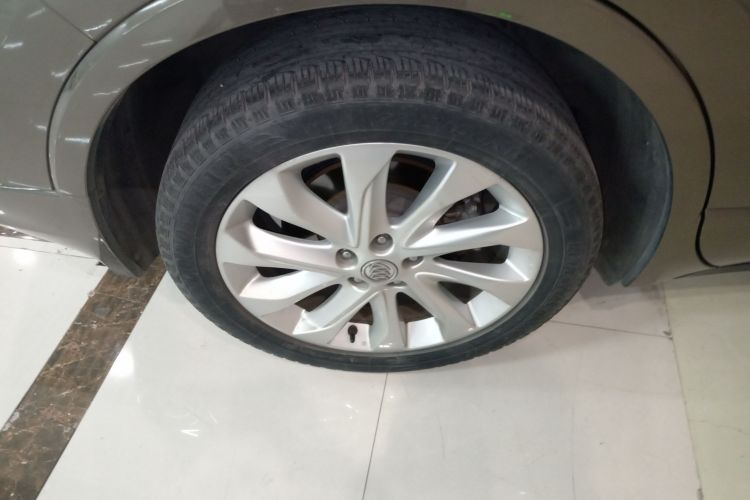 别克 昂科威 2017款 28T 四驱全能运动旗舰型车身外观6008