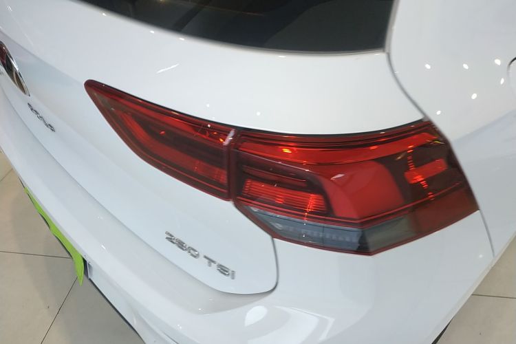 大众 高尔夫 2021款 280TSI DSG Pro车身外观9