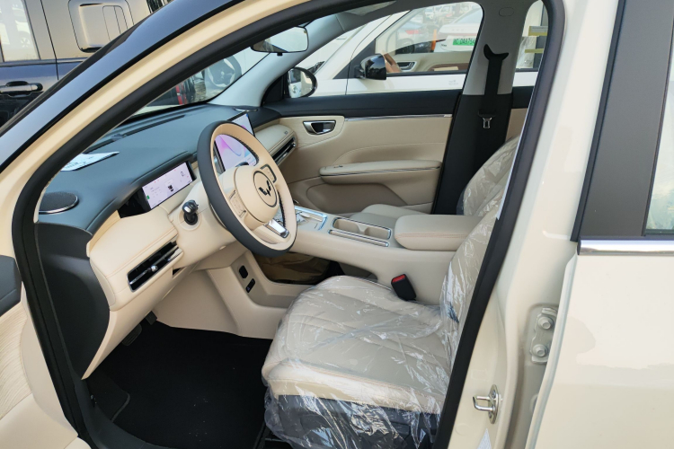 五菱汽车 缤果S 2025款 430km 尊享款中控内饰19