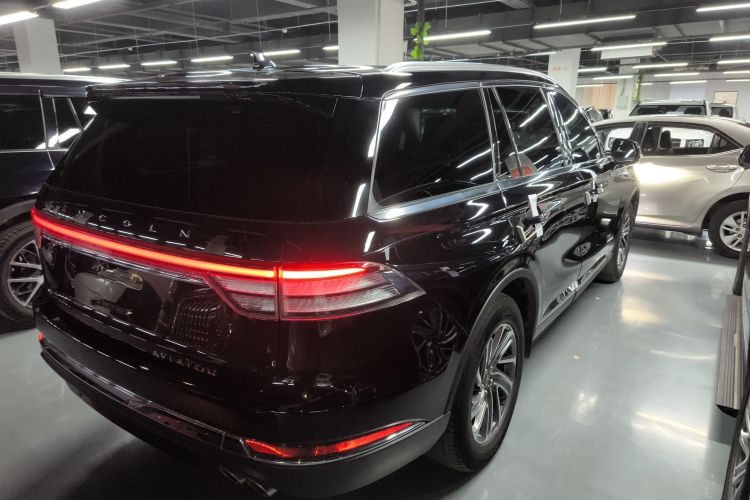 林肯 飞行家(进口) 2020款 3.0T V6全驱尊享版车身外观7