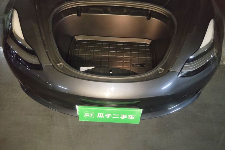 特斯拉 Model 3 2019款 标准续航后驱升级版局部细节24