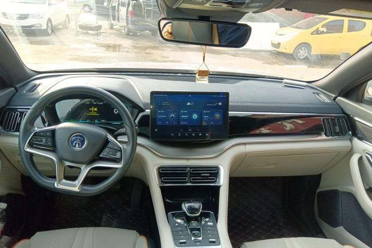 比亚迪 宋PLUS新能源 2021款 DM-i 110KM 旗舰PLUS中控内饰12