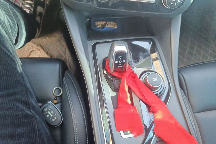 领克03 2022款 1.5TD DCT劲Plus中控内饰18