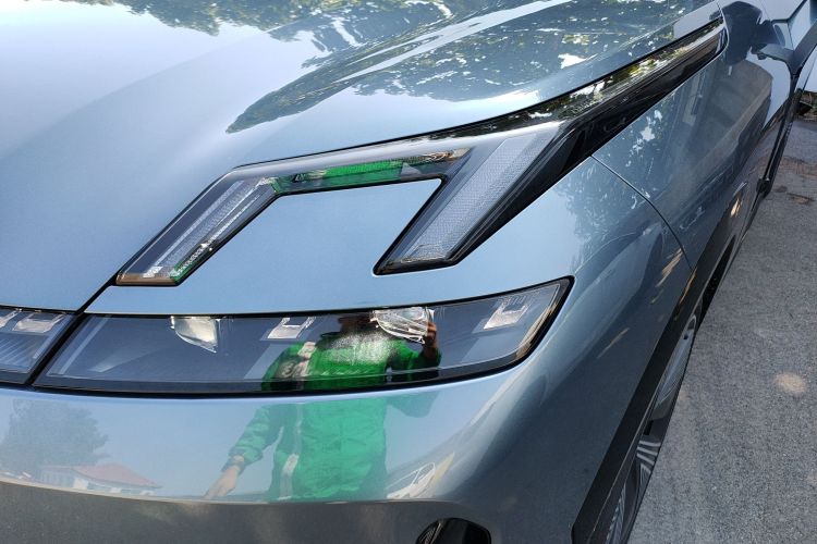 领克08 EM-P 2025款 220km 四驱性能Halo局部细节36