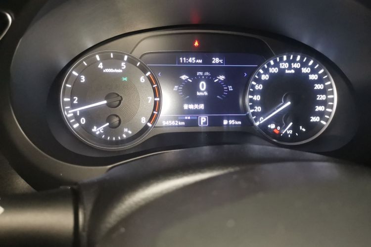 英菲尼迪QX50 2018款 2.0T 四驱菁英版中控内饰15