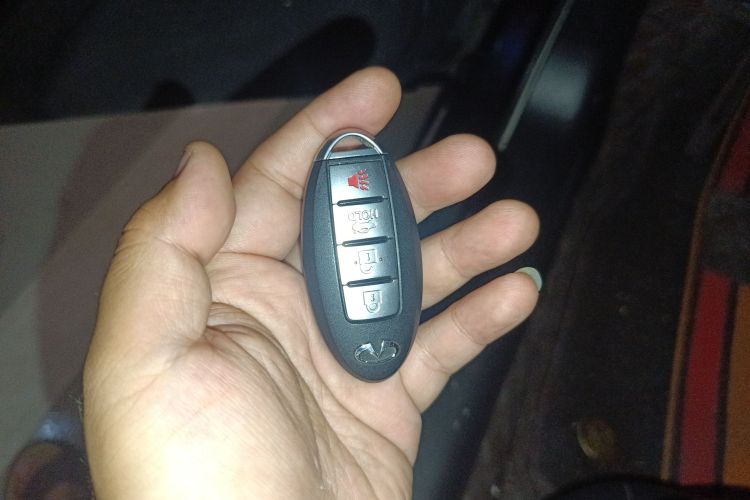 英菲尼迪Q70 2017款 Q70L 2.5L 悦享版中控内饰7001