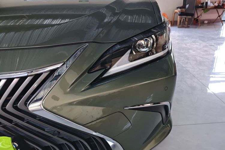 雷克萨斯ES 2020款 200 卓越版局部细节36