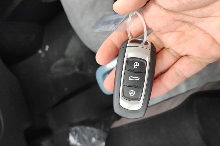 吉利银河 2024款 熊猫mini 200km 耐力熊中控内饰11