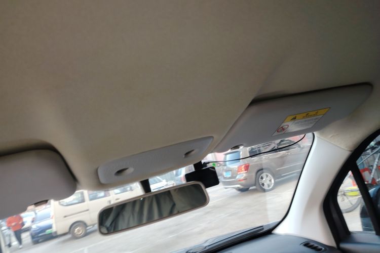 零跑汽车 零跑T03 2021款 400轻享版 三元锂局部细节22