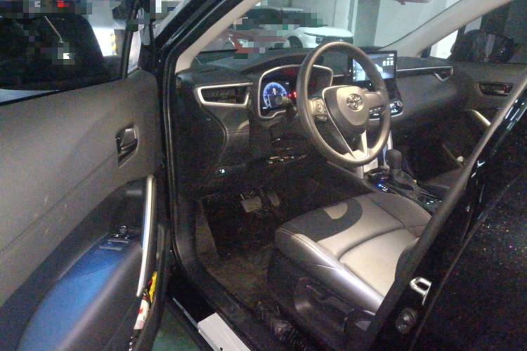 丰田 锋兰达 2024款 2.0L CVT精英plus版中控内饰20