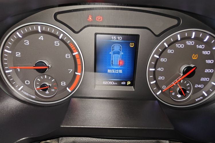 哈弗H6 2021款 运动版 1.5T 自动精英智联型 六边形格栅中控内饰14