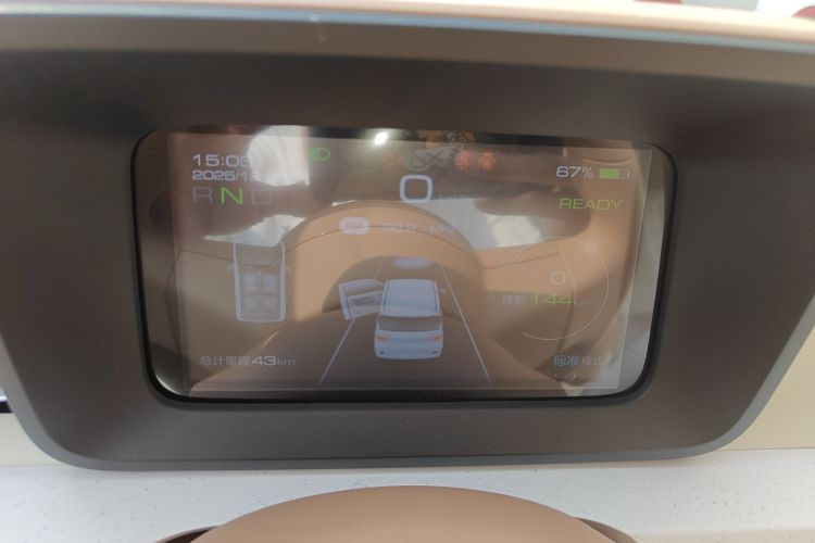 五菱汽车 宏光MINIEV 2024款 第三代 215km 青春版中控内饰14