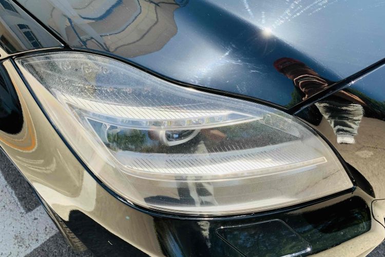 奔驰CLS 2013款 CLS 350 猎装时尚型车身外观36