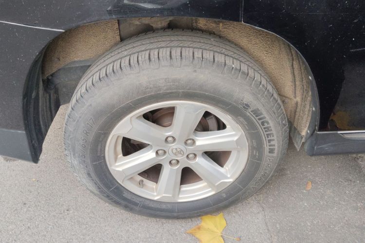 丰田 汉兰达 2012款 2.7L 两驱5座精英版车身外观6008