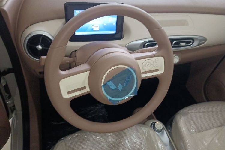 五菱汽车 宏光MINIEV 2025款 四门版 进阶款中控内饰13