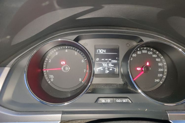 大众 宝来 2016款 1.6L 手动时尚型中控内饰15