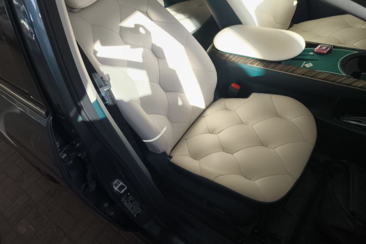 宝骏云朵 2023款 460 Pro局部细节41