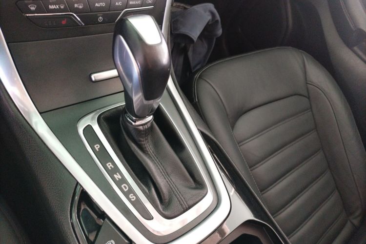 福特 锐界 2015款 2.0T GTDi 两驱豪锐型局部细节18