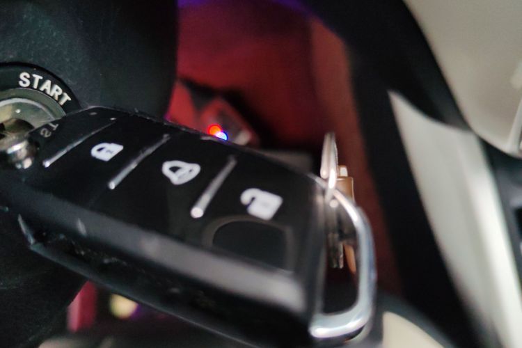 江汽集团 江淮iEV7 2019款 iEV7L 豪华智能型中控内饰11