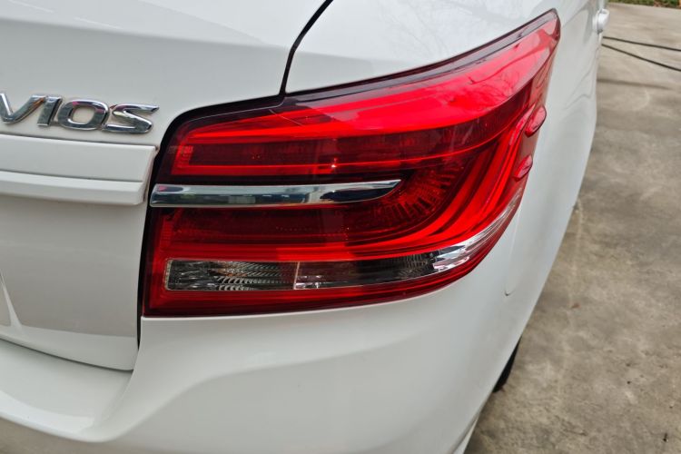 丰田 威驰 2017款 1.5L CVT创行版车身外观9