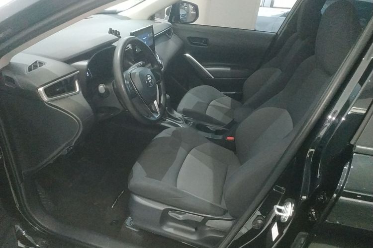 丰田 锋兰达 2023款 2.0L CVT精英版局部细节19