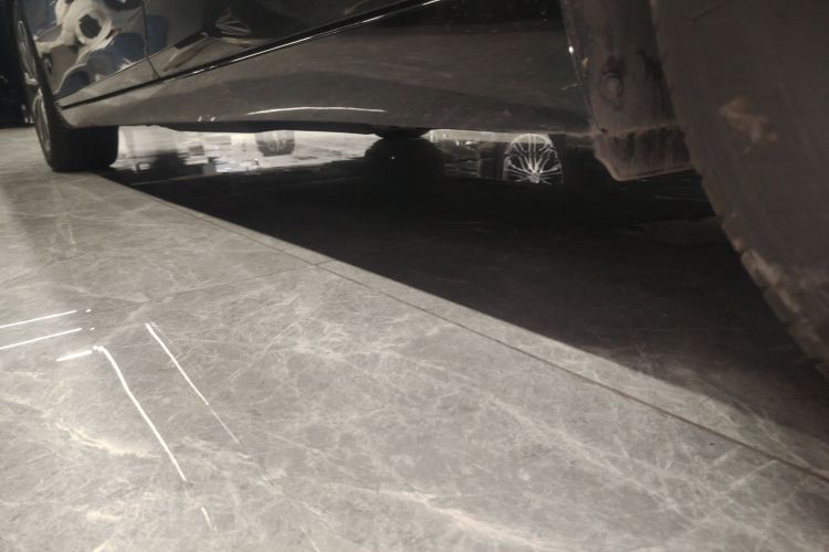 雷克萨斯ES 2025款 300h 臻享版局部细节9002